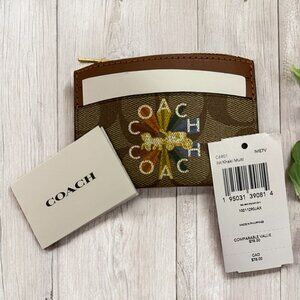Rare NWT Coach Shaped Card Case In Signature Canvas With Coach Radial Rainbow